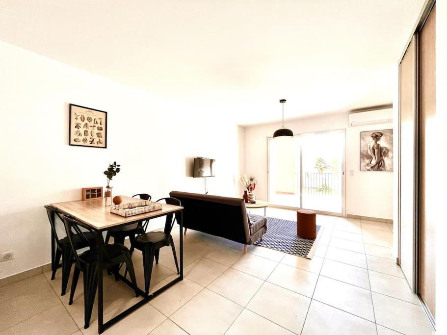 Appartement Neuf Avec Terrasse Saint-Florent  Bagian luar foto