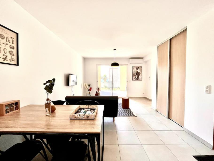 Appartement Neuf Avec Terrasse Saint-Florent  Bagian luar foto